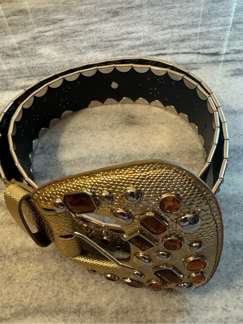 Gold Jeweled Western-Style Women's Belt with Ornate Buckle
